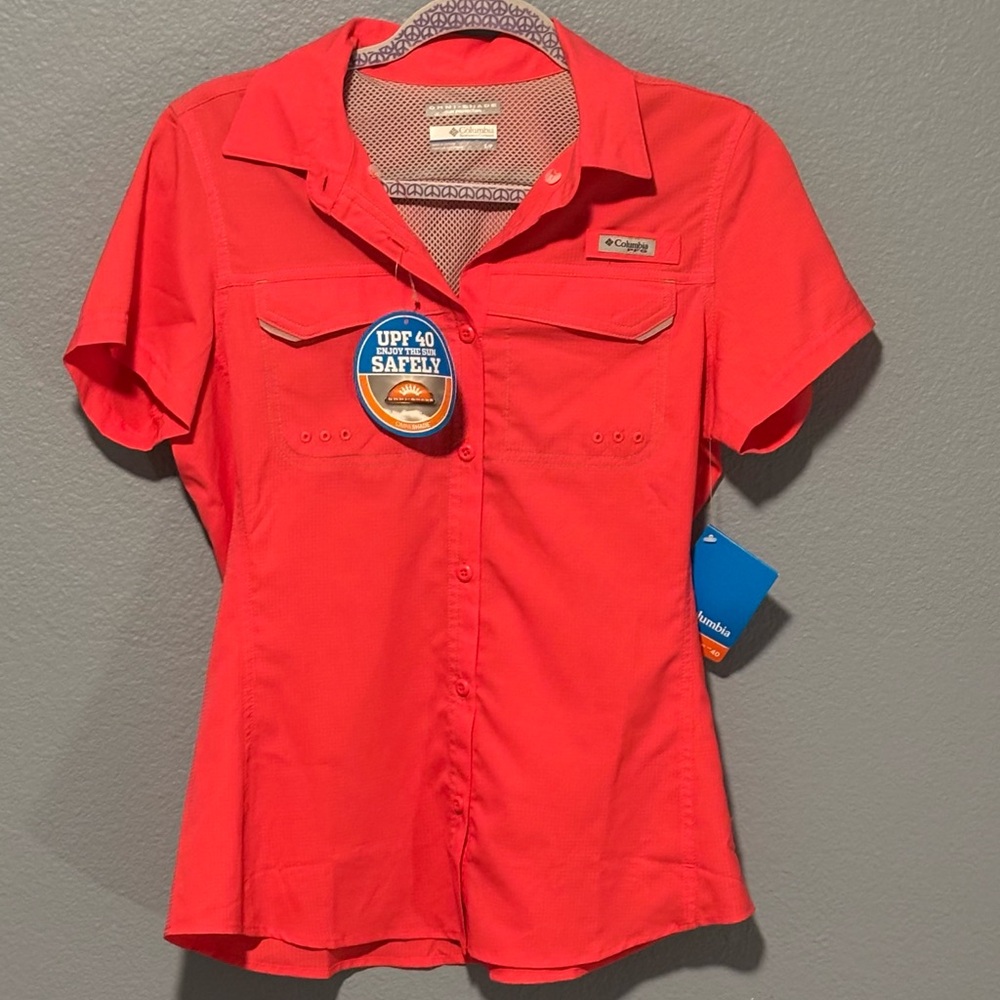 Columbia NWT Women’s Button-Down Polo Pink Athletic Shirt